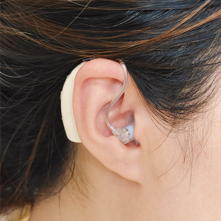 耳掛け型集音器