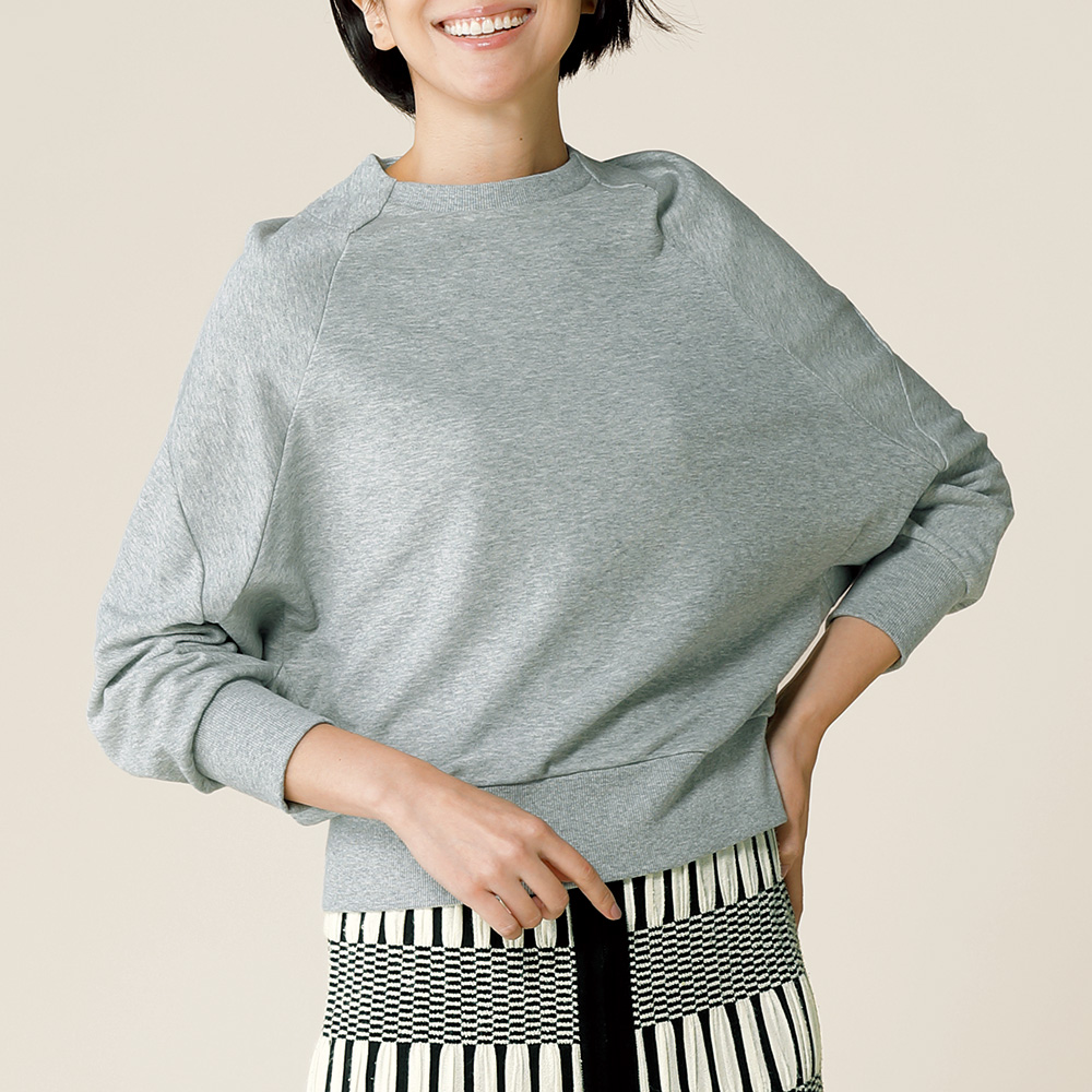 スウェットトップス