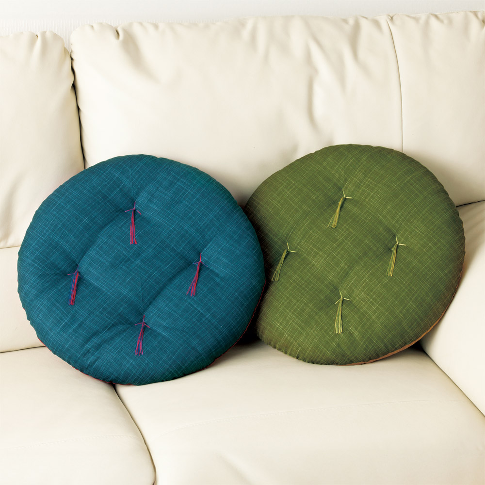 手作り円型座布団／リバーシブル