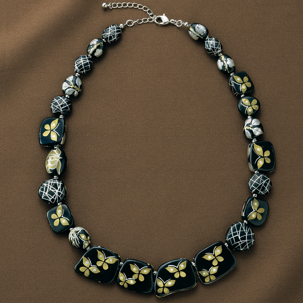 黒絵金銀襴手ネックレス