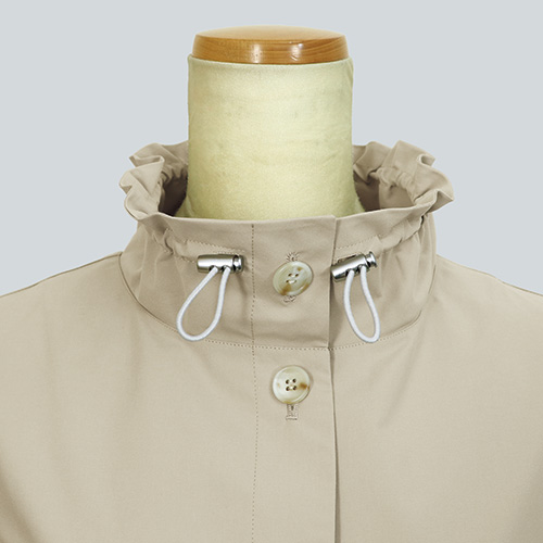 軽やか撥水ロングベスト