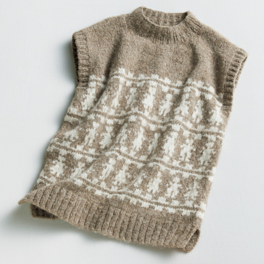 手編みキッズ柄モックネックベスト
