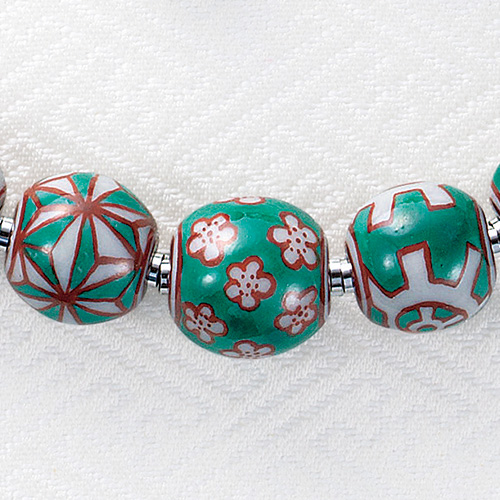 二代耀平 岩戸駿介 色絵陶玉つなぎネックレス ライトアップオンラインストア