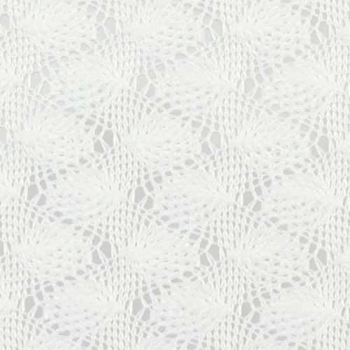 レース編みプルオーバー