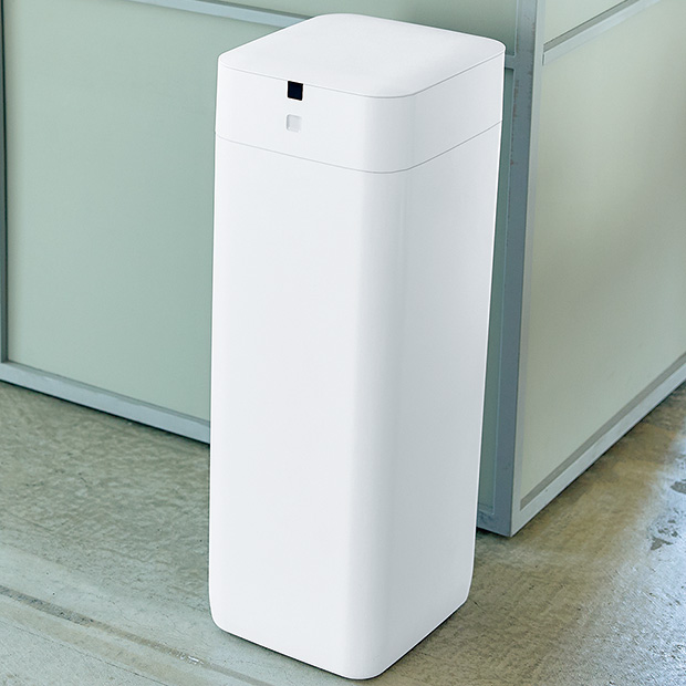 除菌もできる自動開閉･梱包ゴミ箱／30L