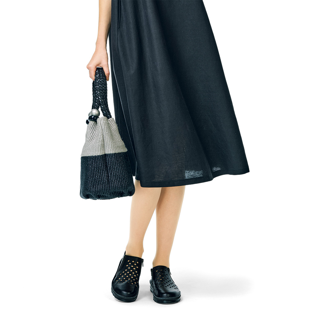 4Eパンチングシューズ