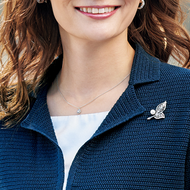 アコヤ真珠ブローチ／リーフ