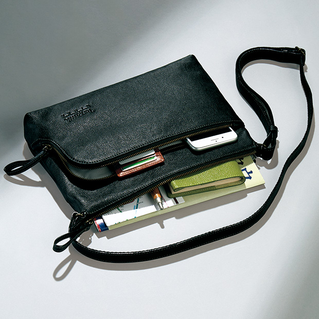 軽量･撥水スマートファスナーショルダー