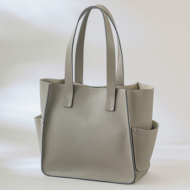 ショルダーバッグ