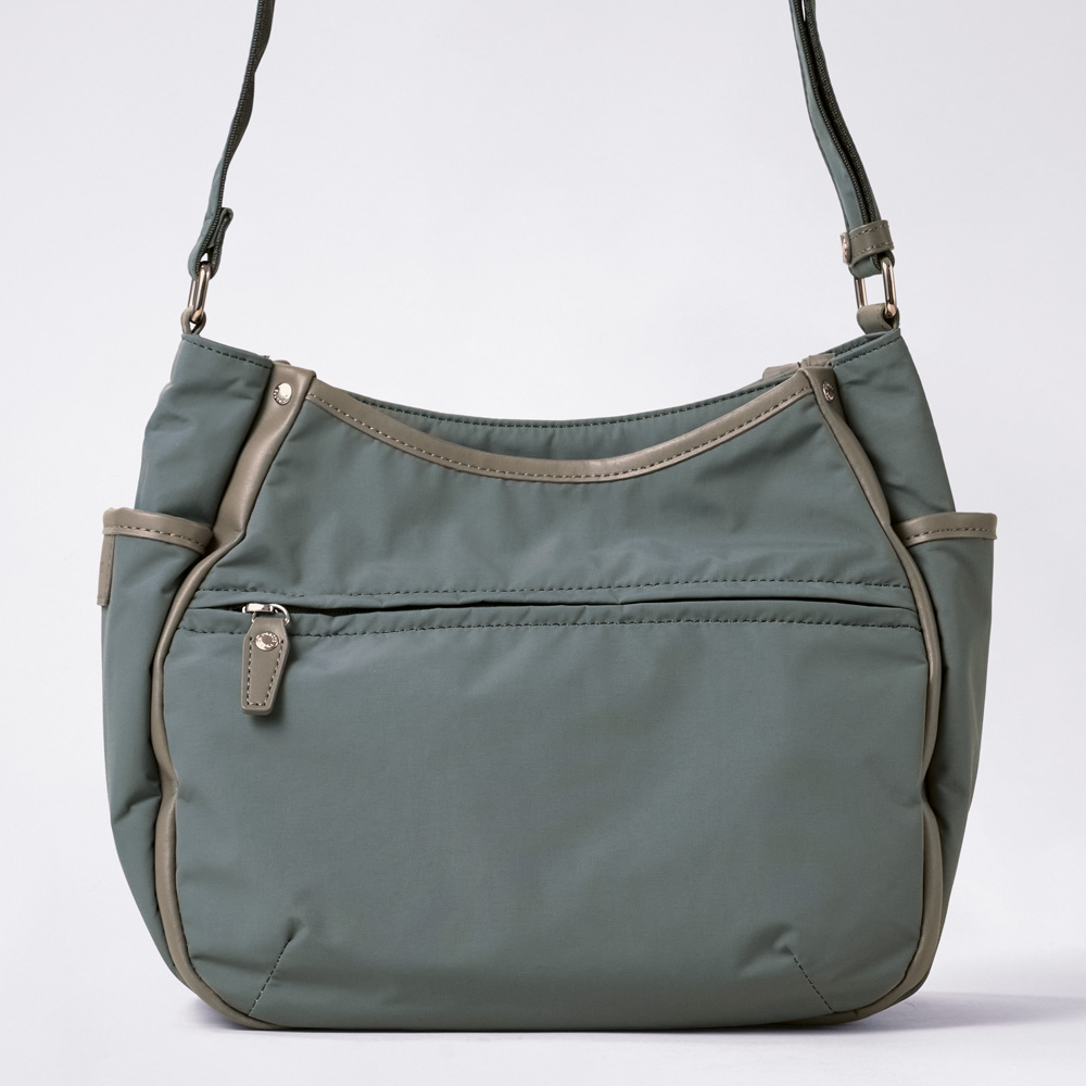 撥水ショルダーバッグ