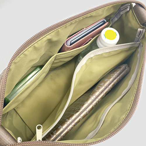 ふっくらポケットのショルダーバッグ／当社限定