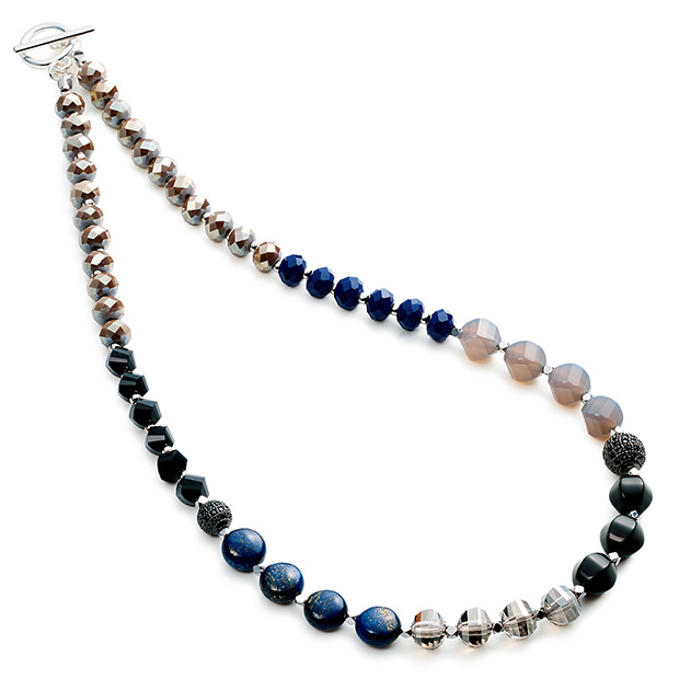 ラピスラズリとオニキスのミックスビーズネックレス