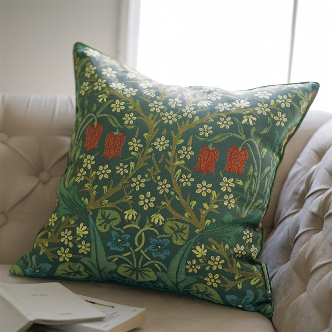 クッション/ブラックソーン