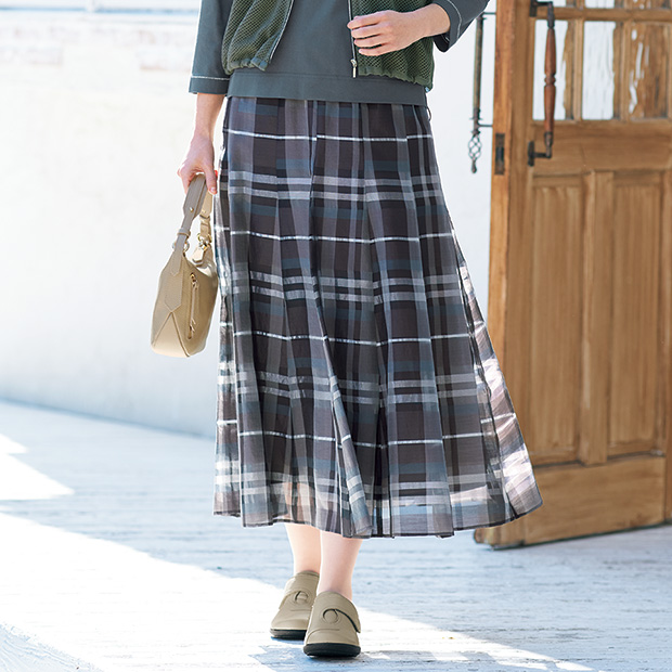 シルク混チェックスカート