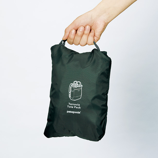 テラヴィア・トート・パック