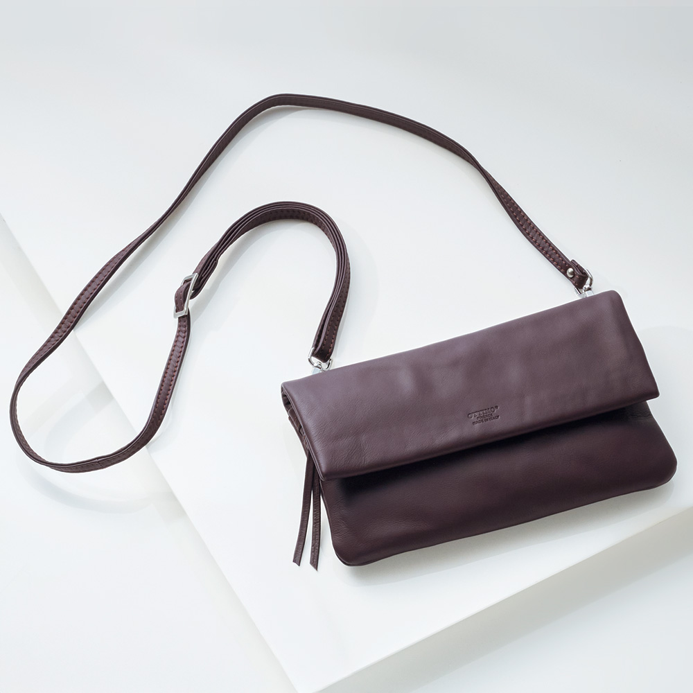 柔らかカーフレザーお財布ショルダーバッグ