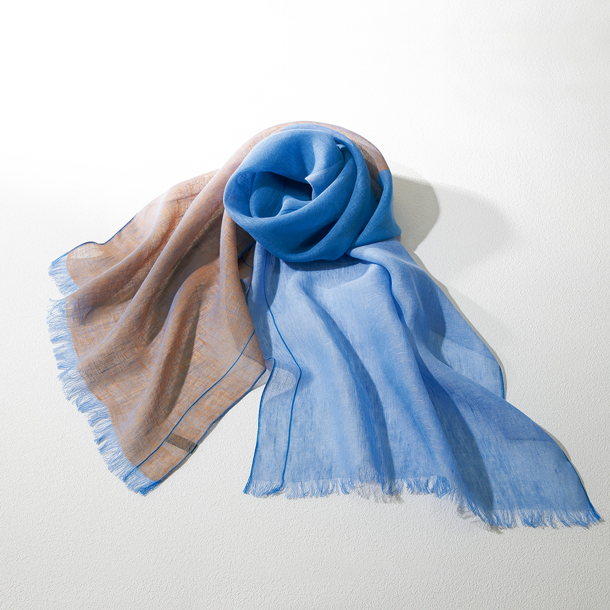 アリアンナ リネンストール ライトアップオンラインストア