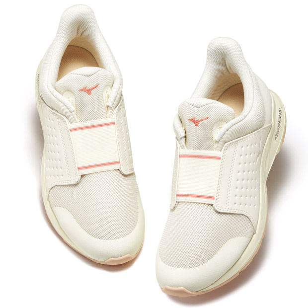 ミズノエナジースリップオンスニーカー／レディス