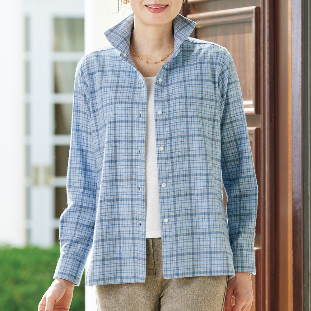 コットンウールのワイドラウンドカラーシャツ