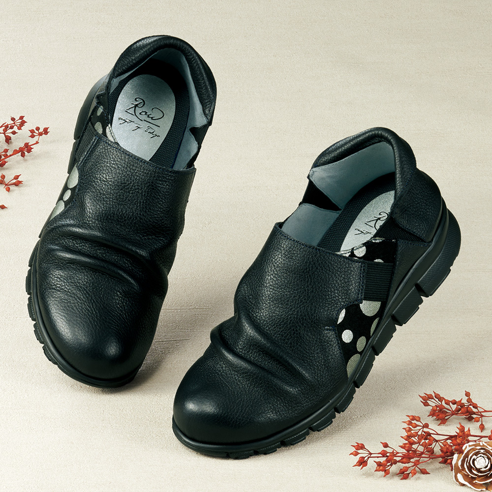 プリントレザー使いスリップオン