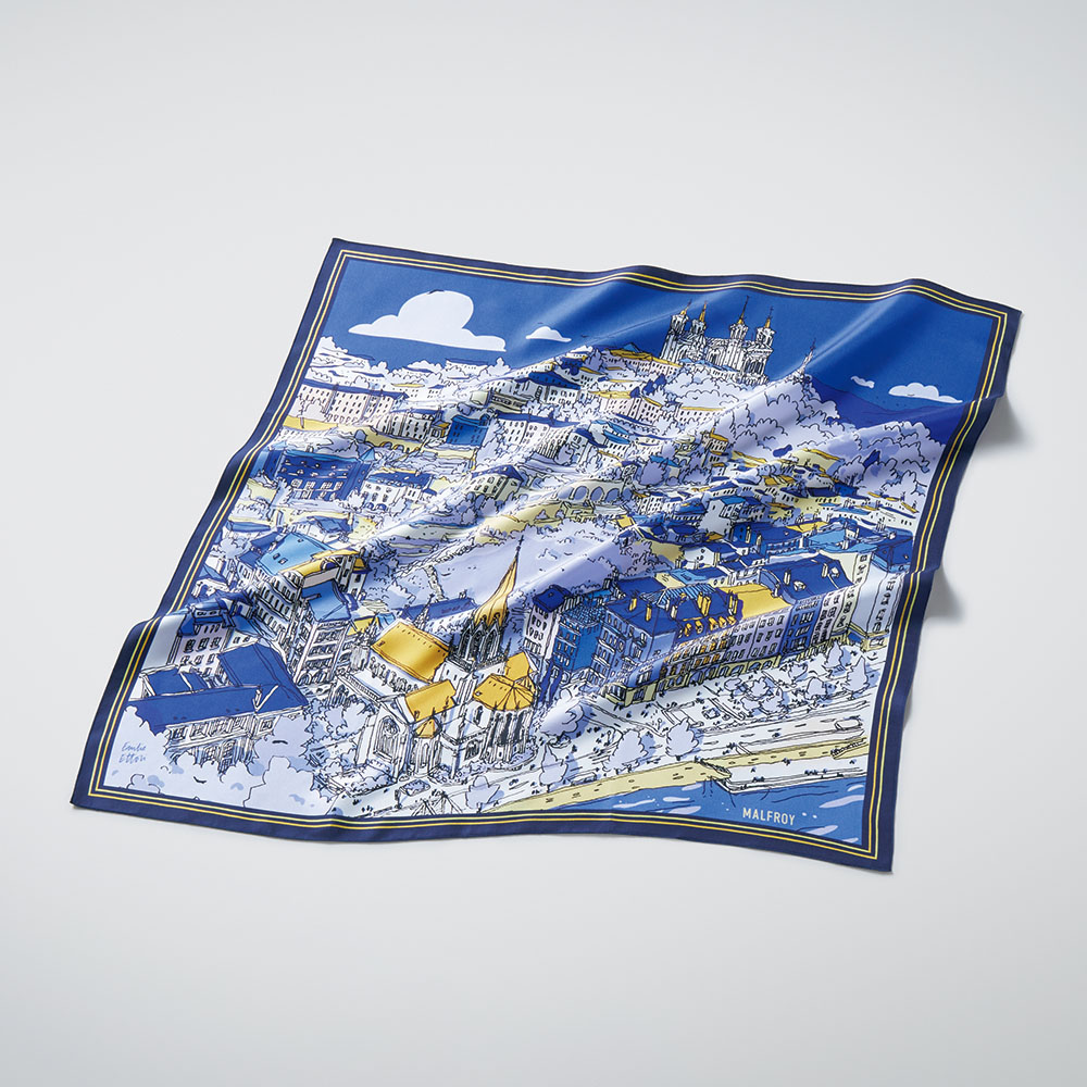 シルクスカーフ