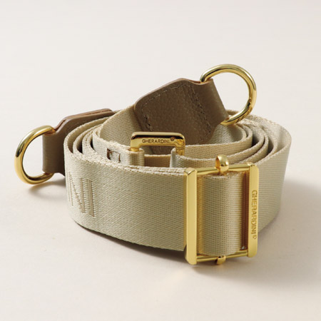 ボストンバッグ