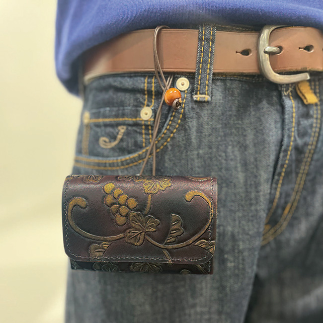煙草入れ風財布