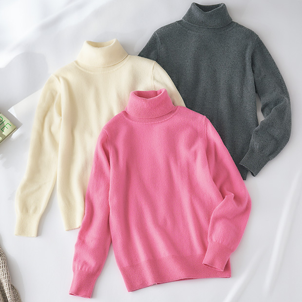 カシミヤタートルネックプルオーバー