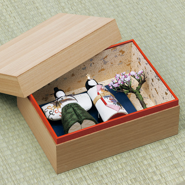 立雛「金彩／高円立雛」（収納式）