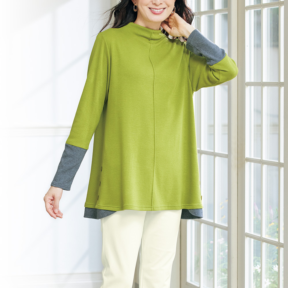 機能素材の配色チュニック