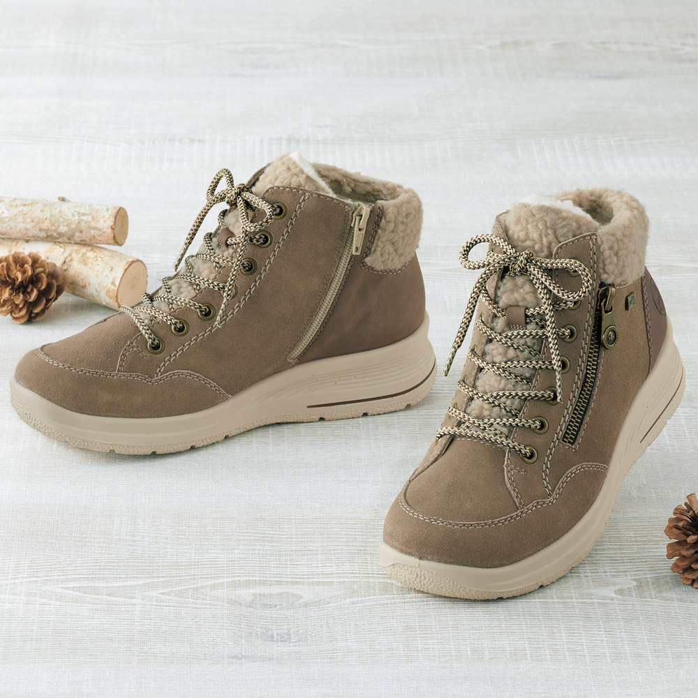 内ボアデザインブーツ