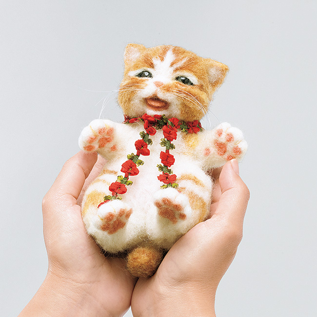 羊毛フェルト人形「籠入り子猫」