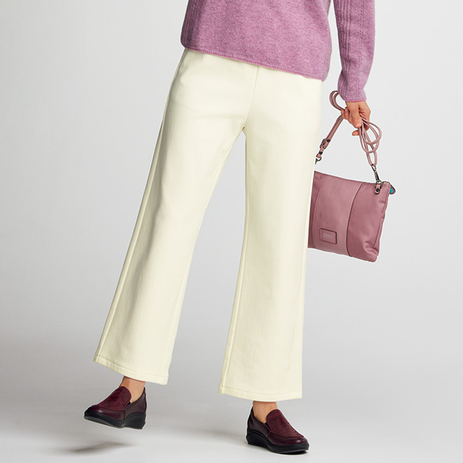 異素材使いのショルダーバッグ