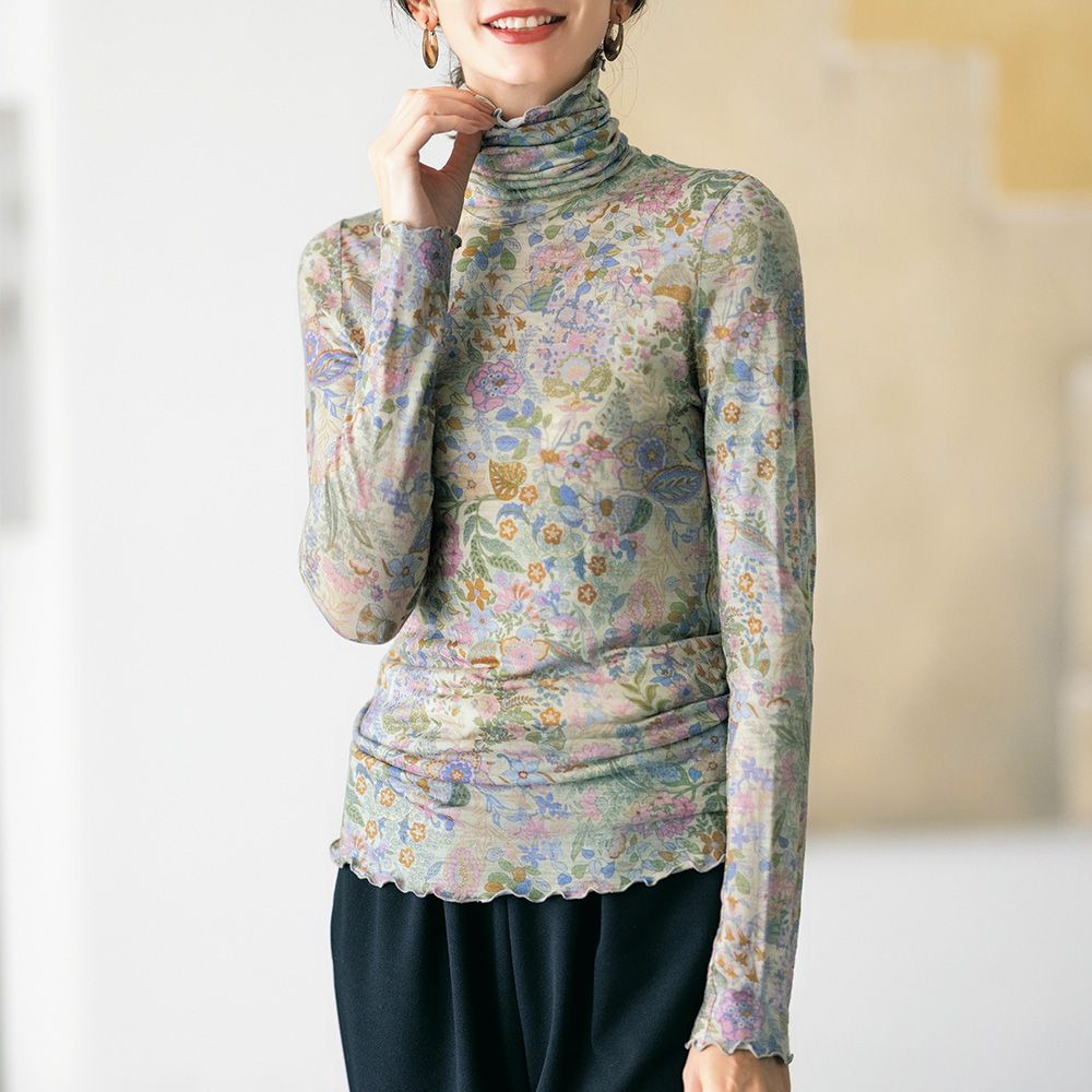 ウールガーゼプリントボトルネックプルオーバー