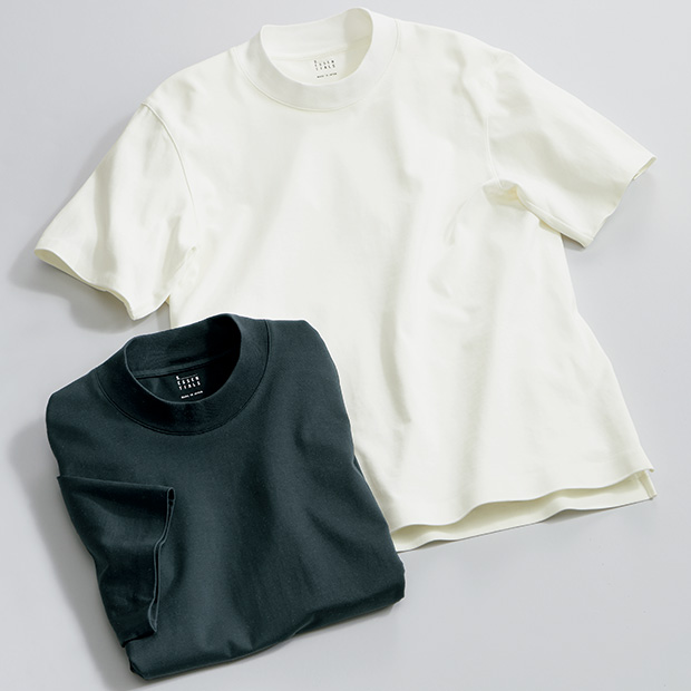 ジャケットに合うドレス仕立ての半袖Tシャツ
