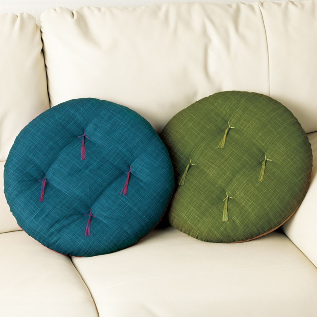 手作り円型座布団／リバーシブル