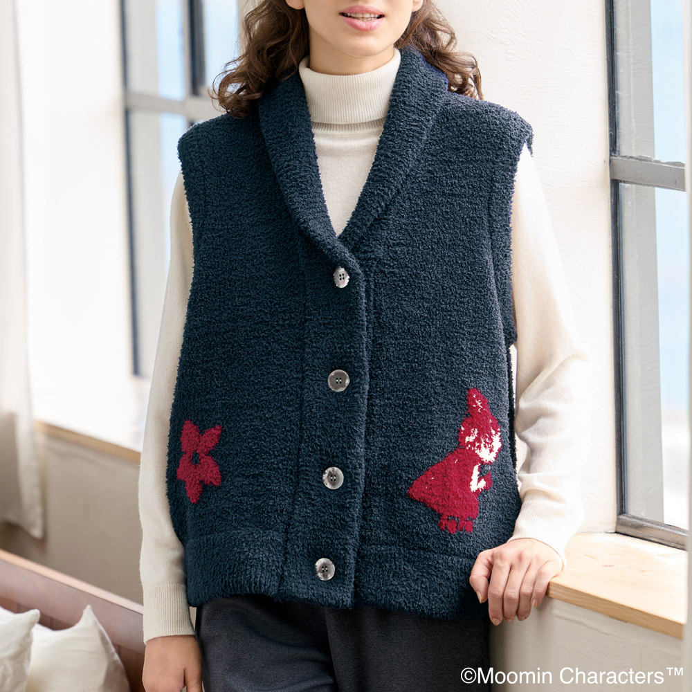 モール糸使いのニットベスト