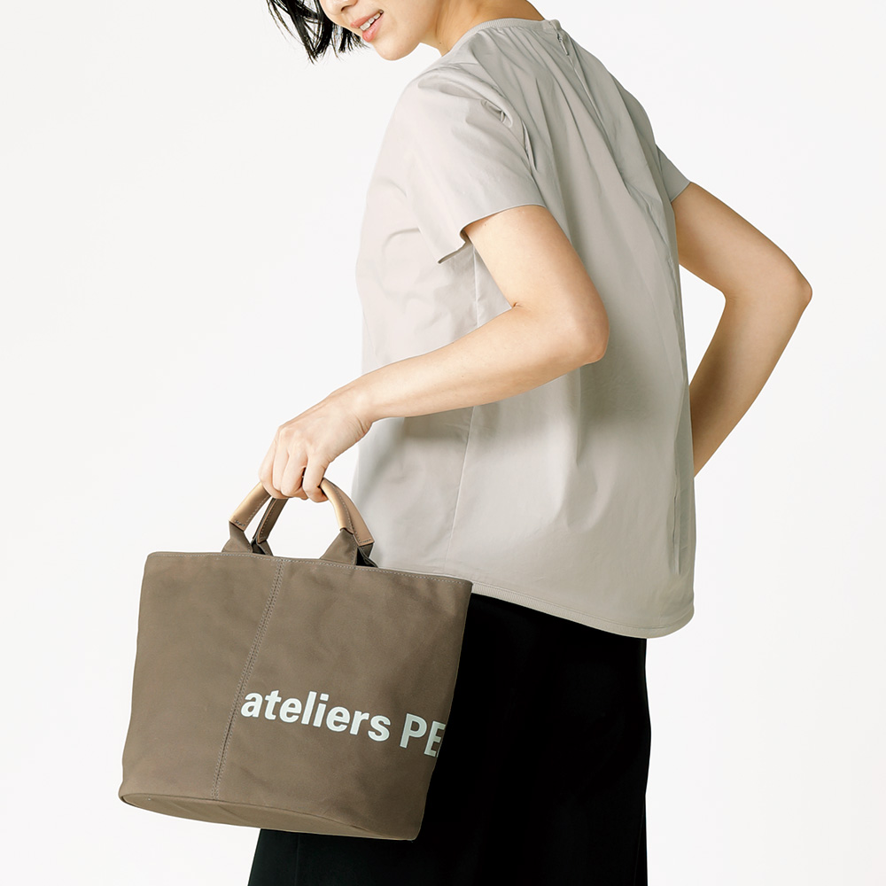 オリジナル帆布生地のオーバルトートバッグ／当社限定