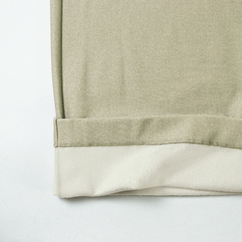 深起毛・幅広ストレートパンツ