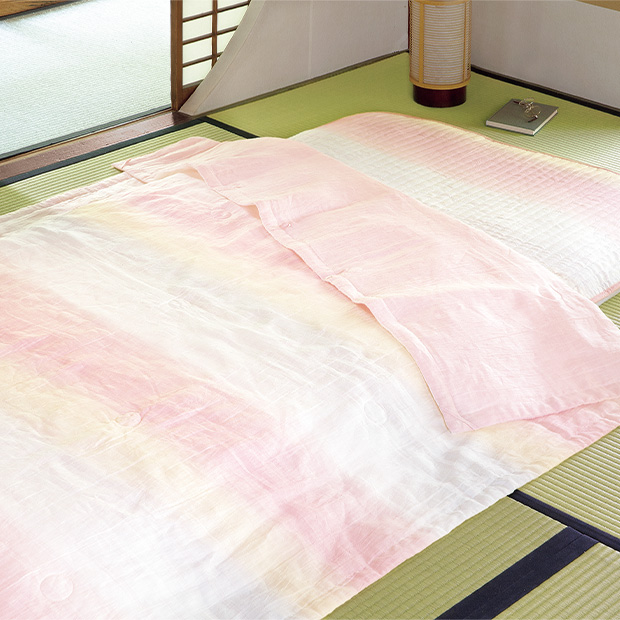 竿干しちぢみのウォッシャブル麻わた肌掛け