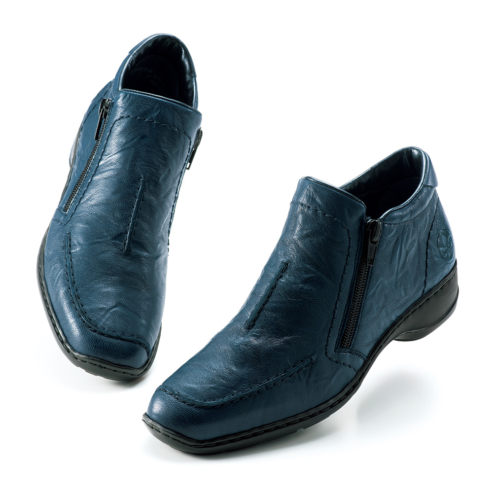 ダブル使いファスナーショートブーツ