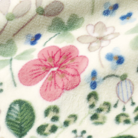 綿毛布（毛羽部分）／野いちご柄