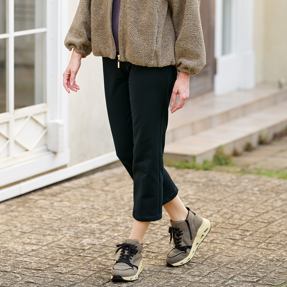 裏起毛ストレートパンツ