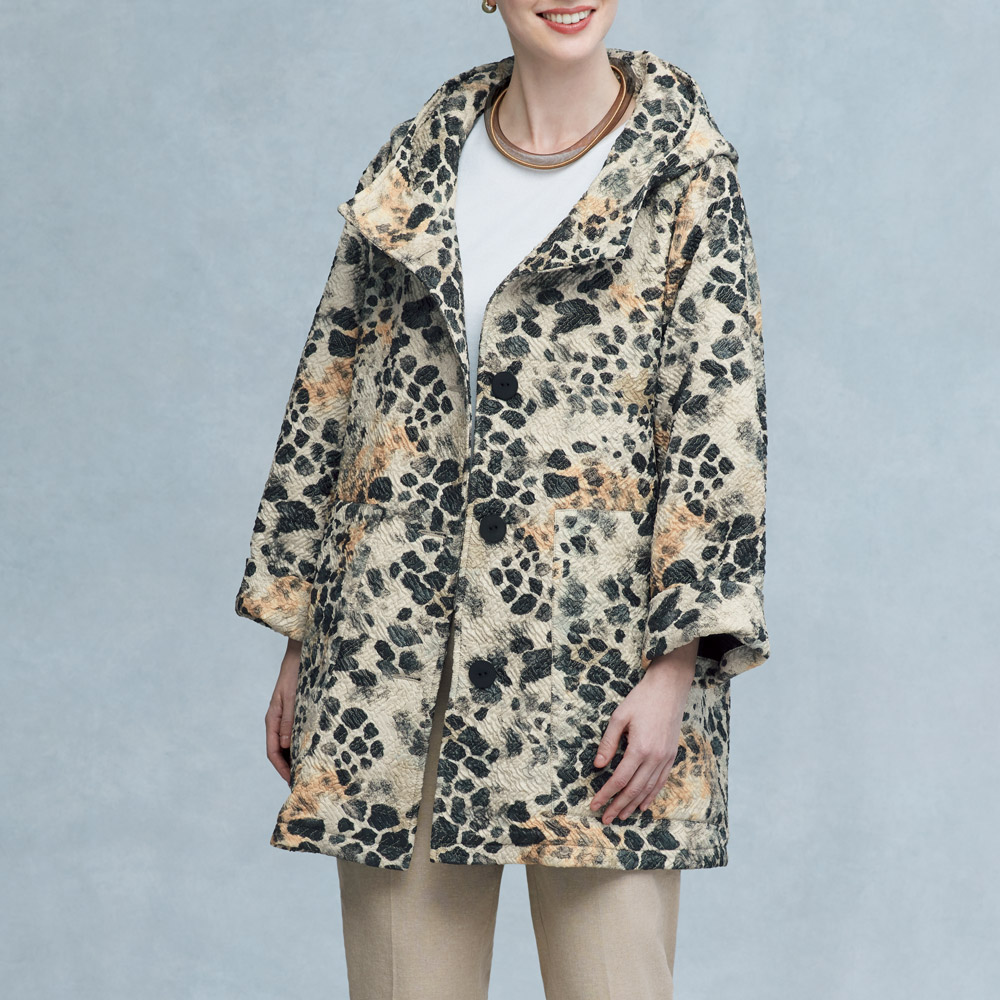 レオパード柄キルトコート