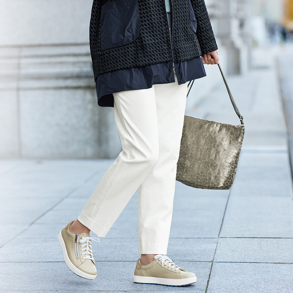 綿混テーパードパンツ