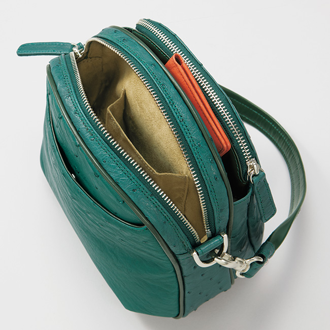 オーストリッチの2ウェイバッグ