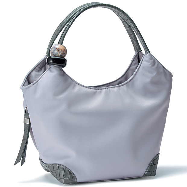 ナイロンハンドバッグ