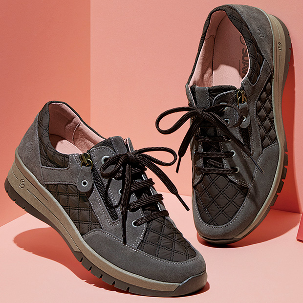 4Eファスナー付きスニーカー