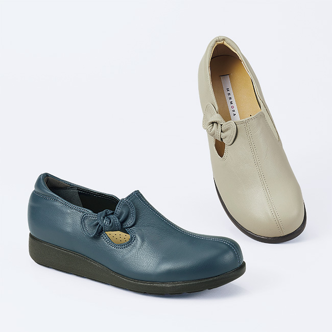 4Eリボン付きスリップオンシューズ