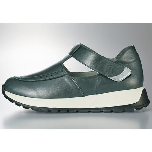 快適フィットのTストラップスニーカー